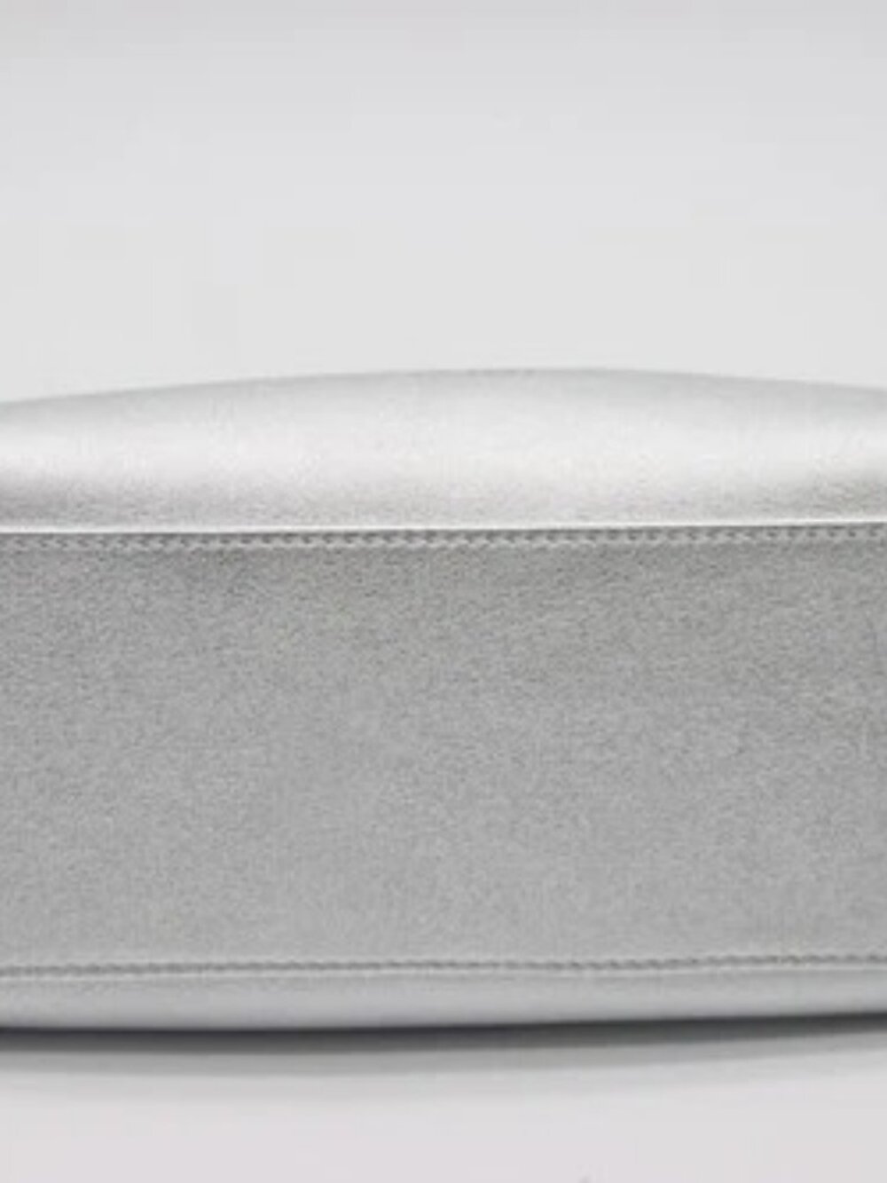 Dior or Small Dior Bow Bag Laminated Lambskin - Silver - Picture 7 of 16